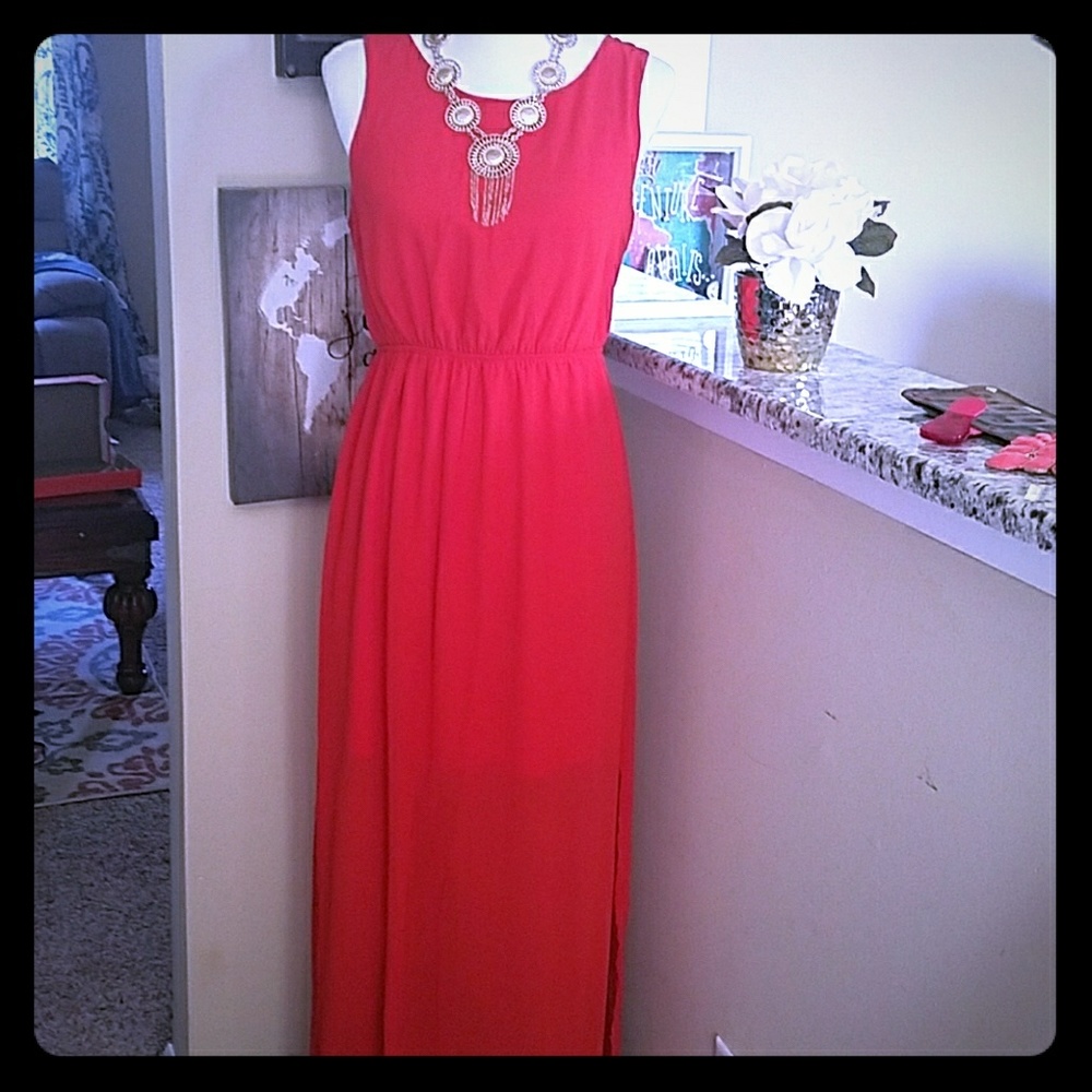 Red/Orange beautiful dress with back detail